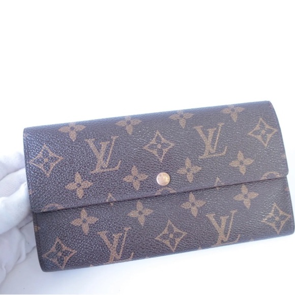SOLD - LV Louis Vuitton Wallet on a Chain (WOC) - Picture 3 of 9